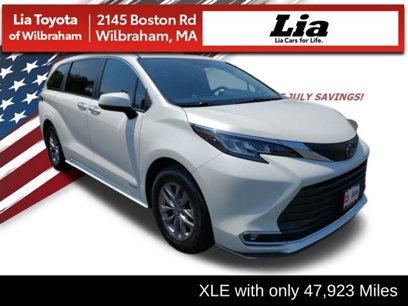 Used 2021 Toyota Sienna XLE w/ XLE Plus Package