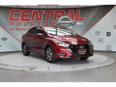 New 2025 Nissan Versa SV w/ Trunk Package
