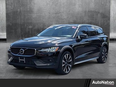 Used 2023 Volvo V60 B5 Cross Country Ultimate