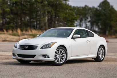 Used 2014 INFINITI Q60 Journey w/ Premium Package