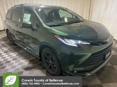 New 2025 Toyota Sienna XLE Woodland Edition