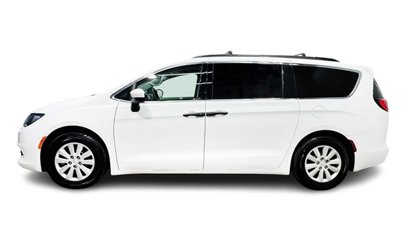 Used 2022 Chrysler Voyager LX