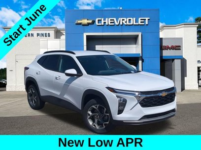 New 2025 Chevrolet Trax LT w/ Driver Confidence Package