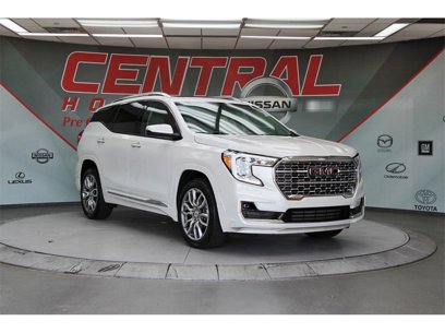 Used 2022 GMC Terrain Denali w/ Denali Premium Package