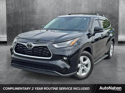 Certified 2023 Toyota Highlander LE