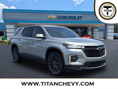 Used 2023 Chevrolet Traverse RS