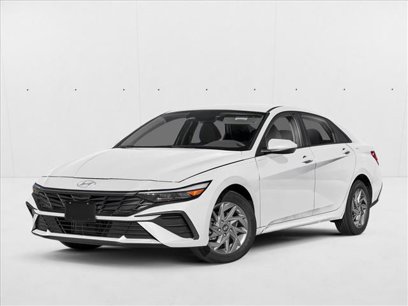 New 2025 Hyundai Elantra SEL