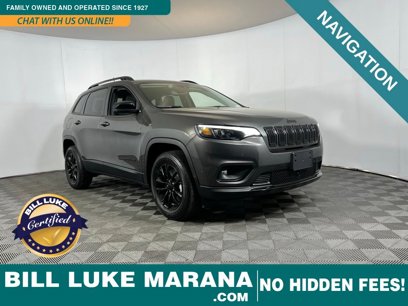 Used 2023 Jeep Cherokee Altitude Lux