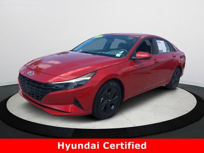 Certified 2022 Hyundai Elantra SEL w/ Cargo Package