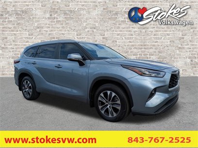 Used 2024 Toyota Highlander XLE