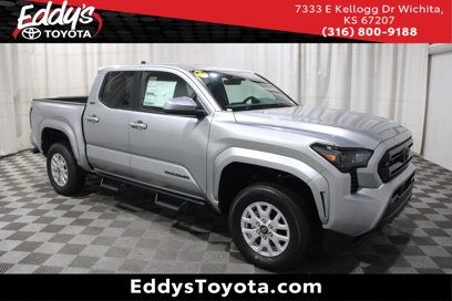 New 2025 Toyota Tacoma SR5