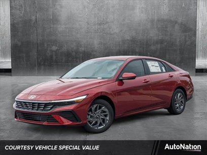 New 2024 Hyundai Elantra SEL