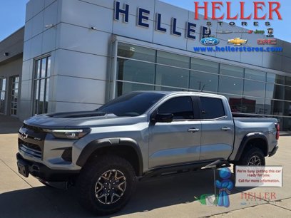 Used 2025 Chevrolet Colorado ZR2 w/ Technology Package