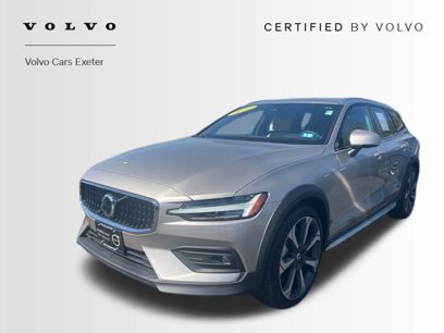 Certified 2025 Volvo V60 B5 Cross Country Ultra