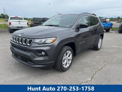 New 2024 Jeep Compass Latitude w/ Convenience Group