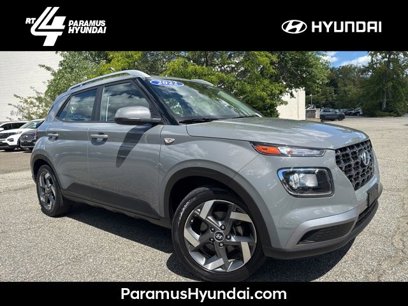Certified 2022 Hyundai Venue SEL