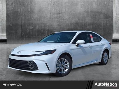 New 2025 Toyota Camry LE