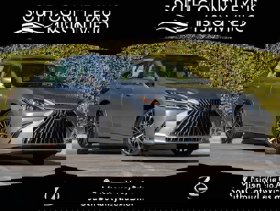 New 2025 Lexus ES 300h w/ Premium Package