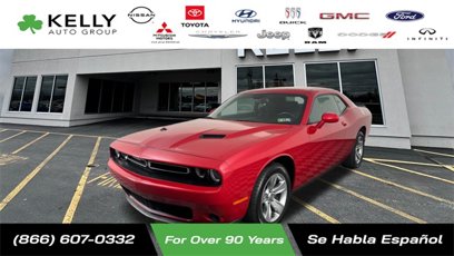Certified 2016 Dodge Challenger SXT
