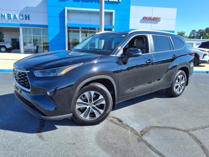 Used 2023 Toyota Highlander L