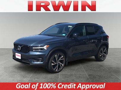 Used 2022 Volvo XC40 T5 R-Design