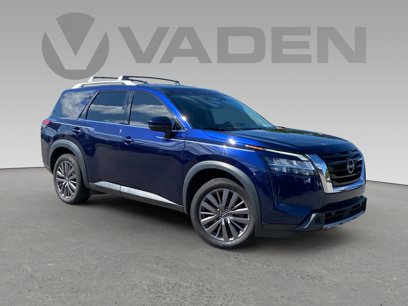 Used 2023 Nissan Pathfinder SL w/ SL Premium Package