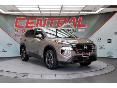 Used 2024 Nissan Rogue SV w/ SV Premium Package