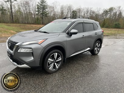 Certified 2022 Nissan Rogue Platinum w/ Head-Up Display Package