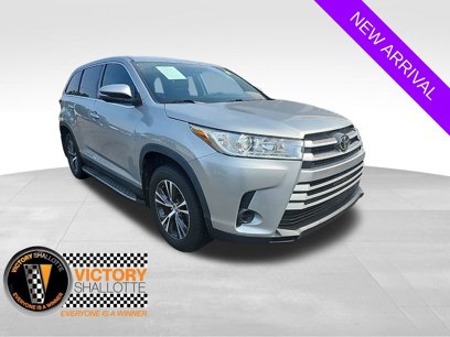 Used 2019 Toyota Highlander LE