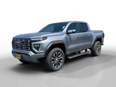 New 2025 GMC Canyon Denali
