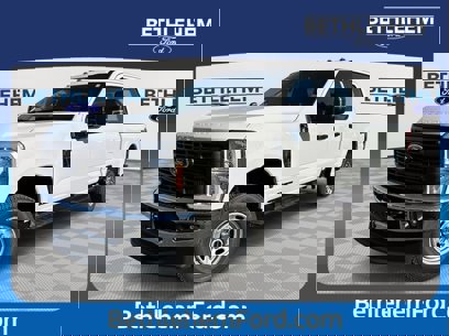 New 2025 Ford F350 XL w/ XL Chrome Package