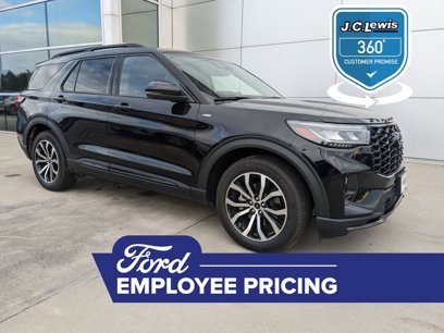 New 2025 Ford Explorer ST-Line w/ Premium Package