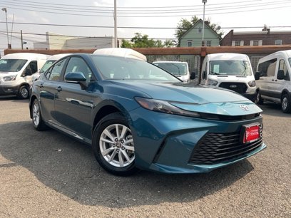 Used 2025 Toyota Camry SE