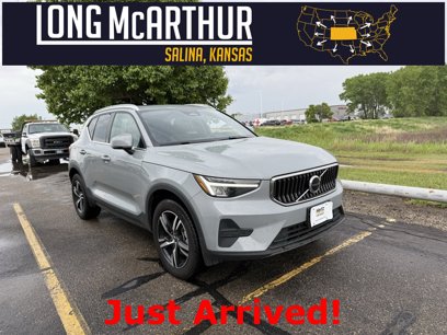 Used 2024 Volvo XC40 B5 Core