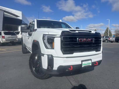 New 2025 GMC Sierra 2500 AT4 w/ Technology Package