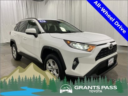 Used 2021 Toyota RAV4 XLE w/ Carpet Mat Package (TMS)