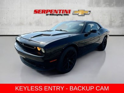 Used 2015 Dodge Challenger SXT