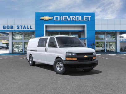 New 2025 Chevrolet Express 2500 Extended w/ Enhanced Convenience Package
