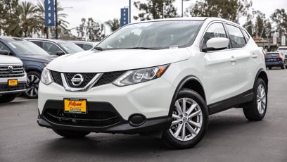 Used 2018 Nissan Rogue Sport S w/ S Appearance Package