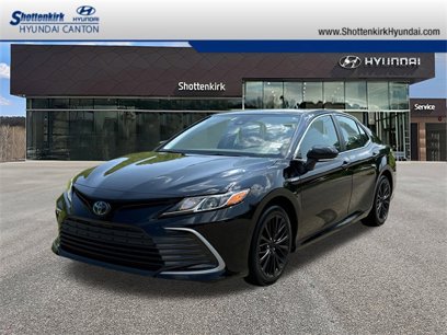 Used 2021 Toyota Camry LE