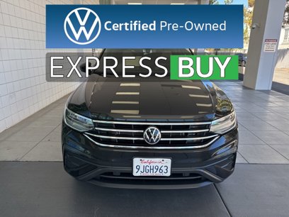 Certified 2023 Volkswagen Tiguan SE