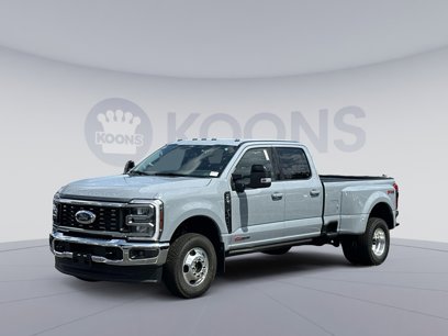 New 2025 Ford F350 Lariat