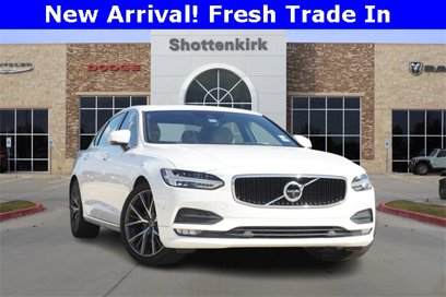 Used 2018 Volvo S90 T5 Momentum w/ Convenience Package
