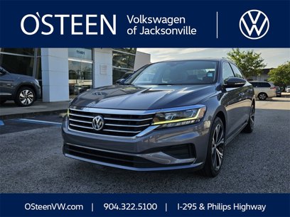 Used 2022 Volkswagen Passat 2.0T SE