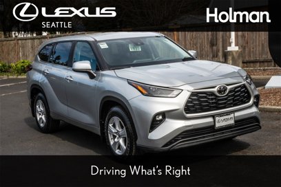 Used 2023 Toyota Highlander LE