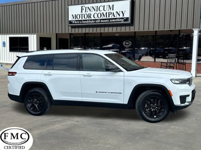 Used 2023 Jeep Grand Cherokee L Laredo