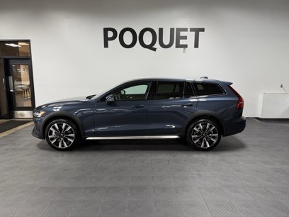 Used 2025 Volvo V60 B5 Cross Country Ultra