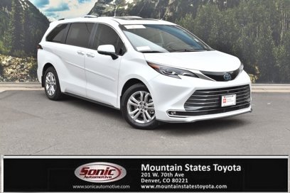 Certified 2024 Toyota Sienna Platinum