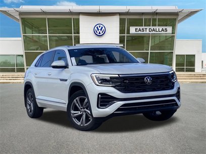 New 2024 Volkswagen Atlas Cross Sport SEL R-Line