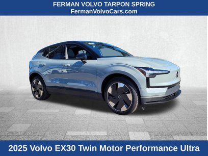 New 2025 Volvo EX30 Ultra w/ Climate Package